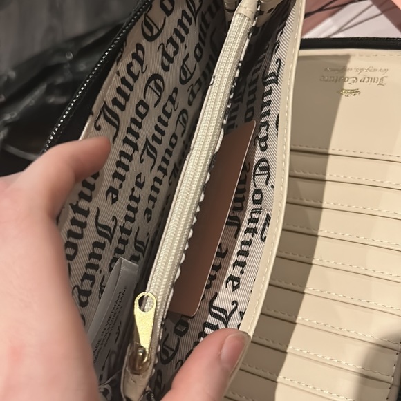 🆕Juicy Couture Wallet - Picture 4 of 5